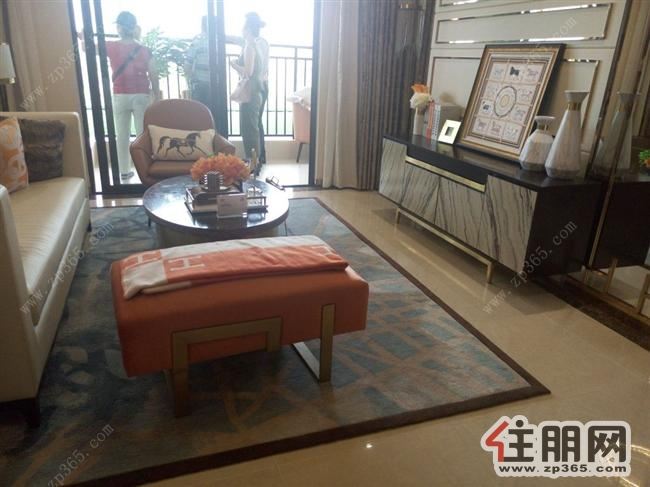 年终特惠小学10首付精装运城五象湖秀田万起小学教师三房v小学图片