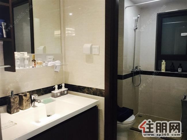 五象湖(彰泰郡)地铁口无公摊学区房赠送超大面积