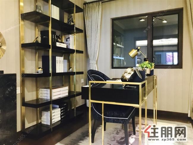 五象湖(彰泰郡)地铁口无公摊学区房赠送超大面积