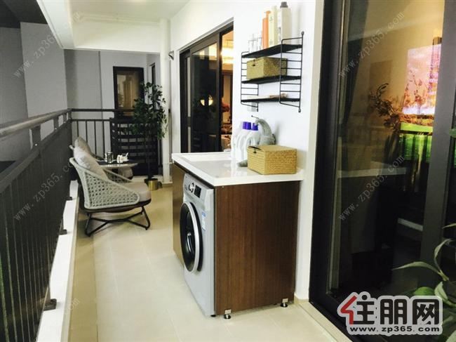 五象湖(彰泰郡)地铁口无公摊学区房赠送超大面积