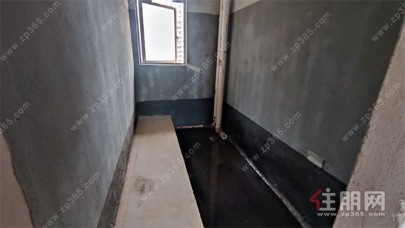 高赠送急售可谈!天健西班牙小镇高赠送103㎡4房,仅65万