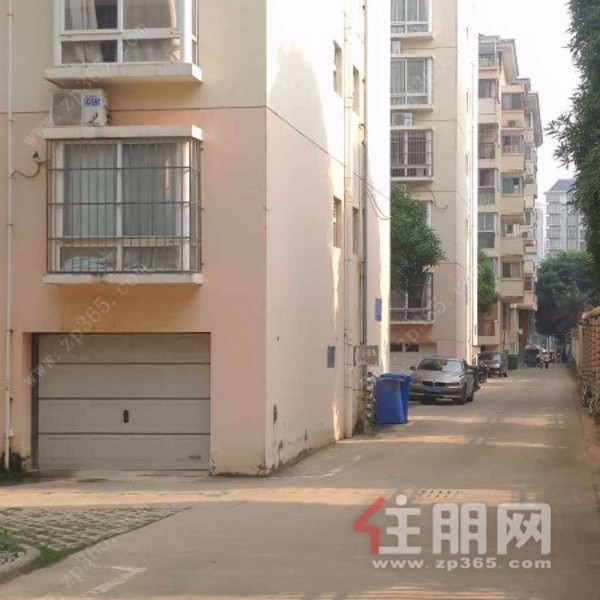东林阁小区