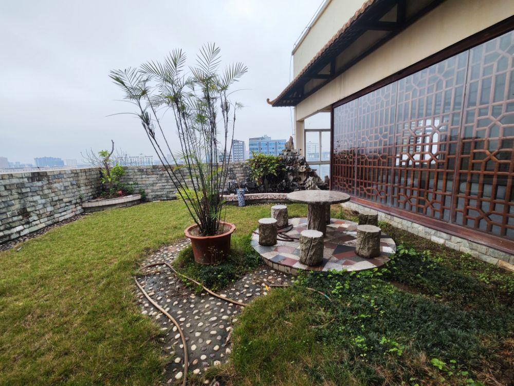 高新大道综合楼11楼整层950㎡火热招租