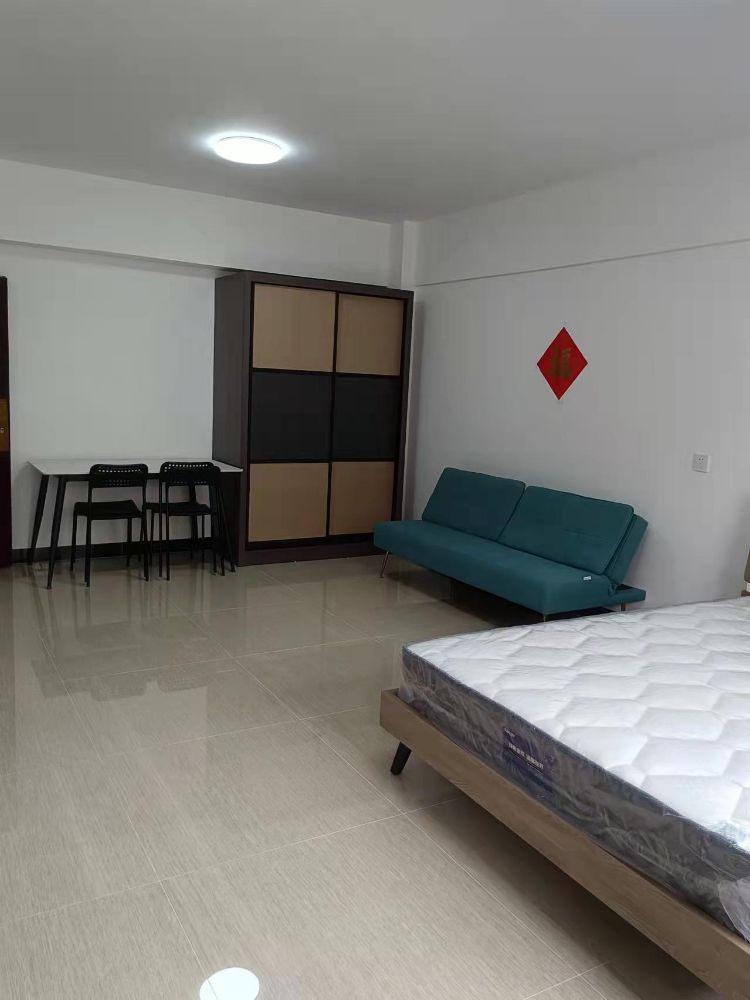 出租标鼎青山东郡精装房可以拎包入住