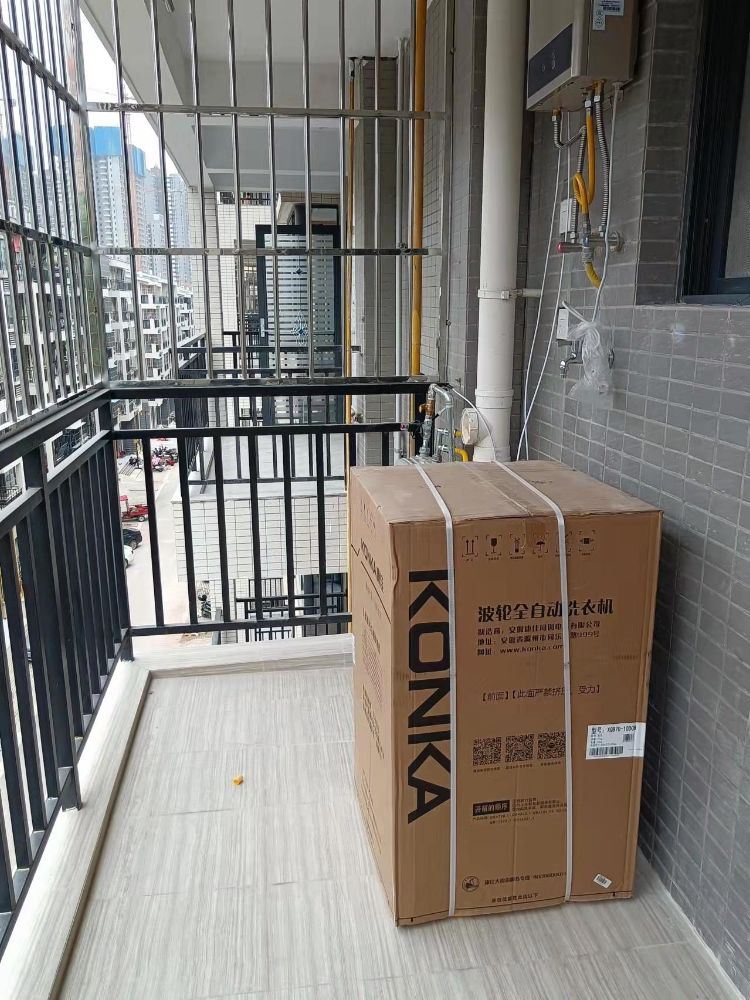 出租标鼎青山东郡精装房可以拎包入住