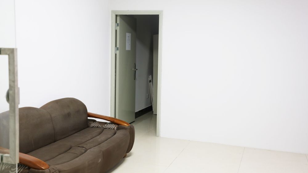 高新技术开发区 浩宇国际写字楼 88平 3A08