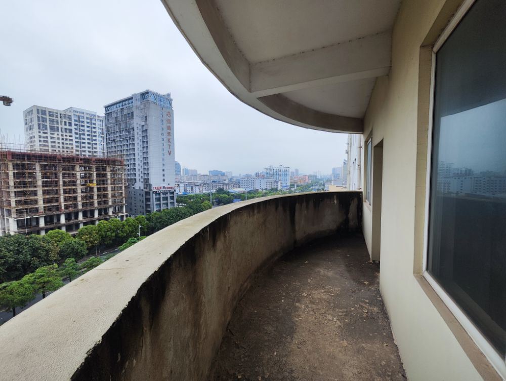 南宁市高新大道综合楼整租(可选)