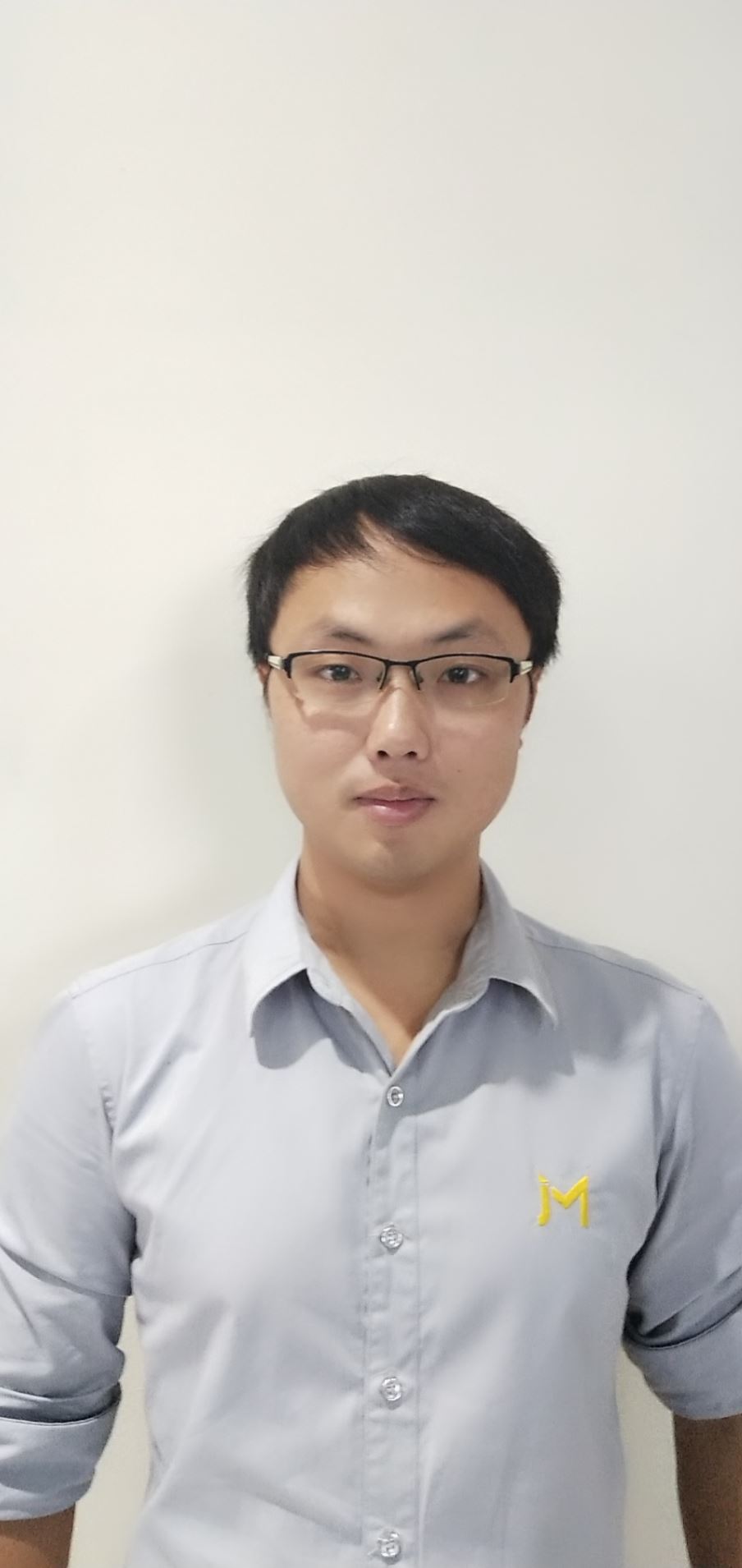 张万煜