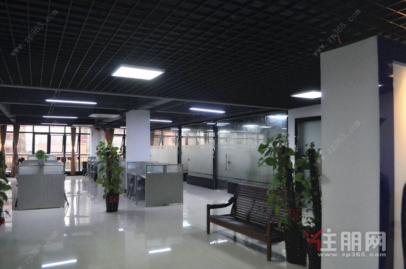 3号线安吉华尔街工谷,精装写字楼带办公用品,拎包办公