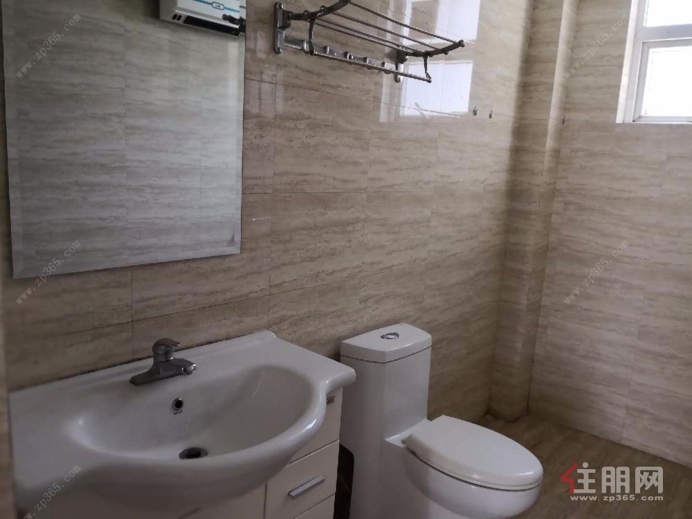 南宁联盟新城精装4房出租