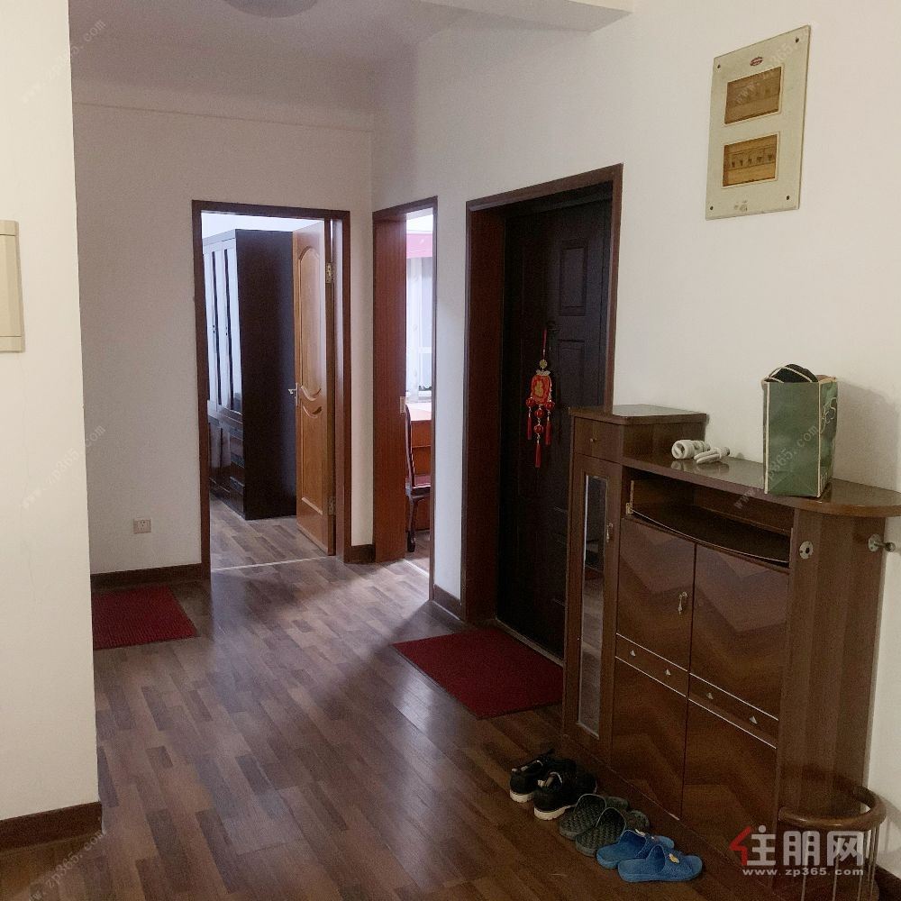 招租一名女生入住,男士勿扰