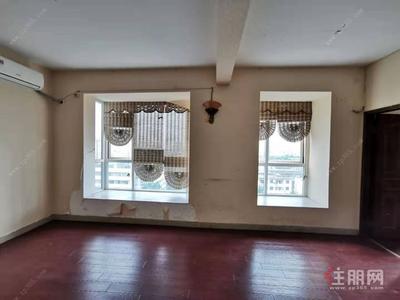 民族大道-民族大道南湖桥头+地铁1号线+南湖全景@嘉和南湖之都60平办公室招租2000