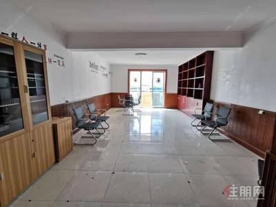 青秀区-民族大道+南湖全景+地铁1号线@嘉和南湖之都150平办公室招租4500