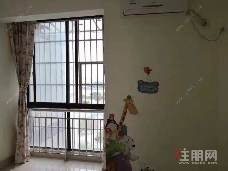 朝阳市中心,精装江景两房,拎包入住,租2300元,看房方便