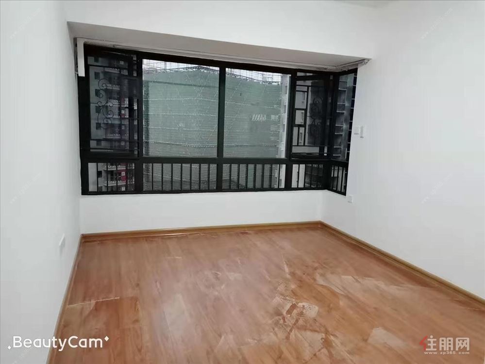 北湖商圈 保利心语 菜市旁 临江宇世纪城 山水绿城