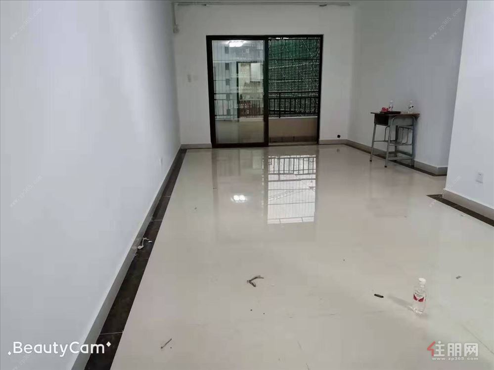 北湖商圈 保利心语 菜市旁 临江宇世纪城 山水绿城