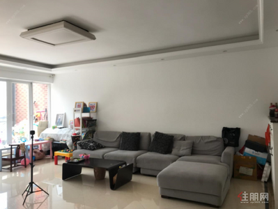  东盟商务区，看房有钥匙 含车位 大自然 花园 家电家具齐全 即可入住