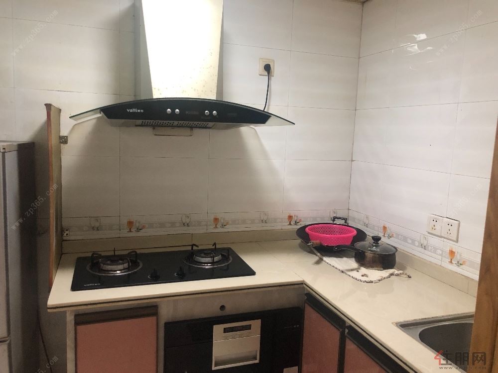 急租 市中心 大世界 2房