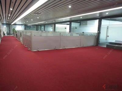 东葛路延长线-青秀区 青秀万达广场 写字楼整层2000平出租 可分租！