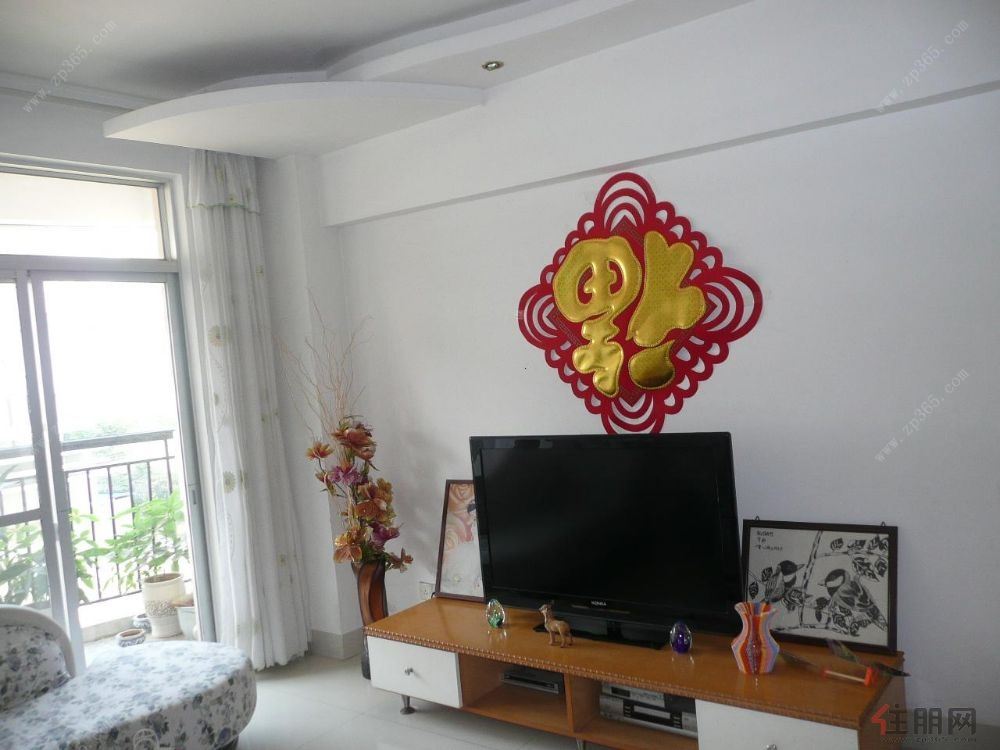 业主,品牌家具家电齐全,拎包入住民主东路同和华彩3室2厅2卫110平米