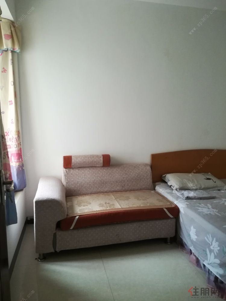 幸福家园两房两厅出租