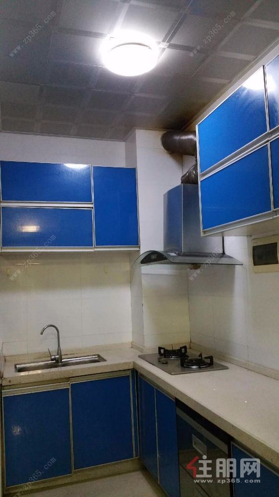 出租联盟新城精装4房6栋2单元505房