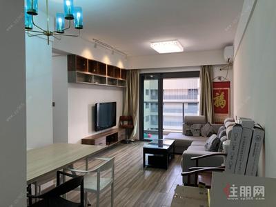 坪山-坪山碧桂园心海城， 坪山豪装3房 带密码锁带家私家电拎包入住！