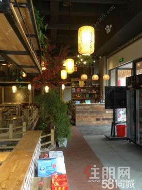 景小十二中旁龙城世家一楼火锅餐饮店整转！租金便宜！