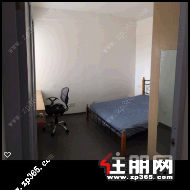 蓝宝国际(铜鼓岭路,翡翠园内)一房一厅家具家电齐全拎包入住