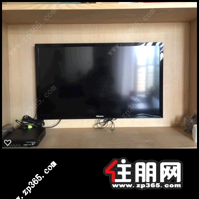 蓝宝国际(铜鼓岭路,翡翠园内)一房一厅家具家电齐全拎包入住