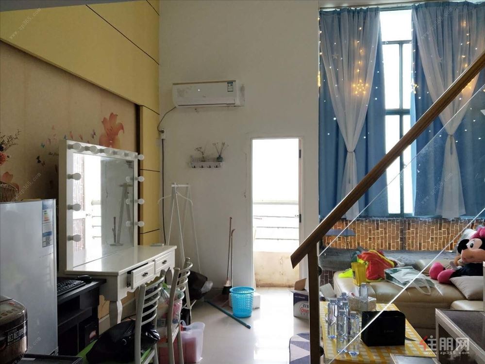 中海御湖熙岸温馨复式一房 拎包入住1500