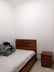 良庆镇-真实在租!碧水天和精装三房两卫 拎包入住 近地铁口 急租