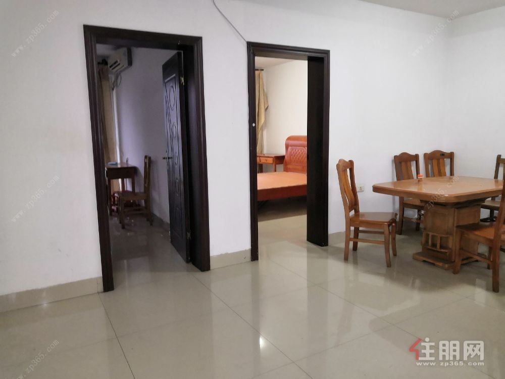 柳南华清园万达广场附近