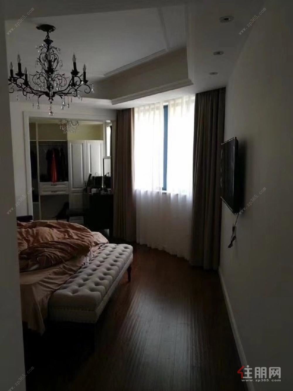 东盟万象城龙光世纪盛天地盛天华府豪装四房招租干净整洁领包入住