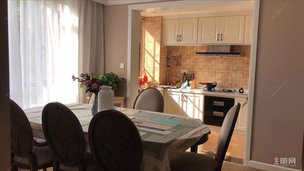 东盟万象城龙光世纪盛天地盛天华府豪装四房招租干净整洁领包入住