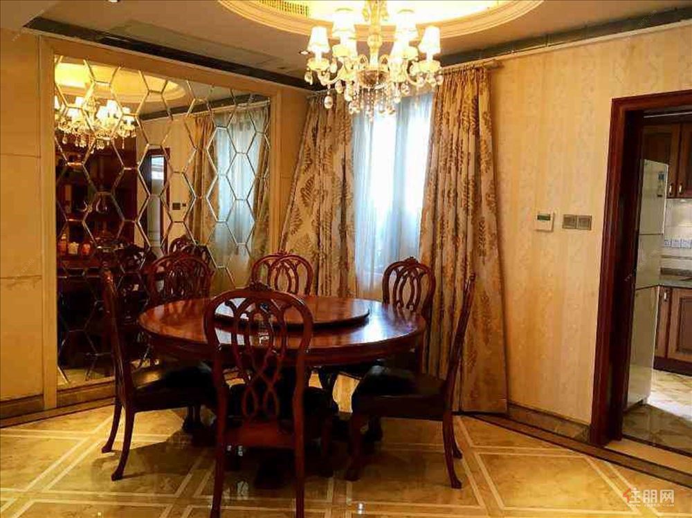 装修堪比幸福里东盟商务区盛天地盛天华府豪华大四房空调