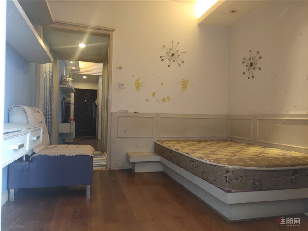 清川地铁口,西湖东郡1房,配齐出租,拎包入住,看房方便