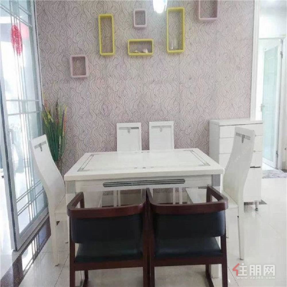 相思湖 西湖东郡,湖景欧式两房家具配齐,很温馨,迷你景观