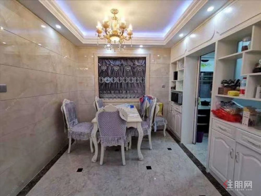 西建水岸华府 2室1800元  炫目登场 朝南看江