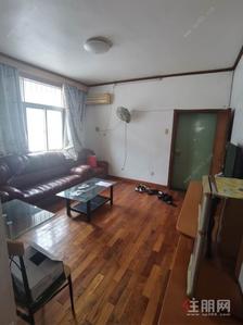 竹溪大道-急租！三美学校 中级人民法院宿舍 3室2厅1卫 2000元月