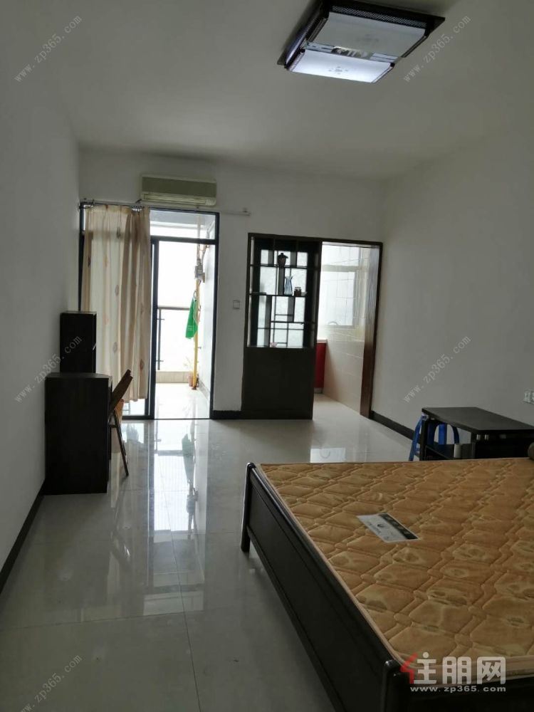 中银大夏大房(含阳台卫生间厨房)