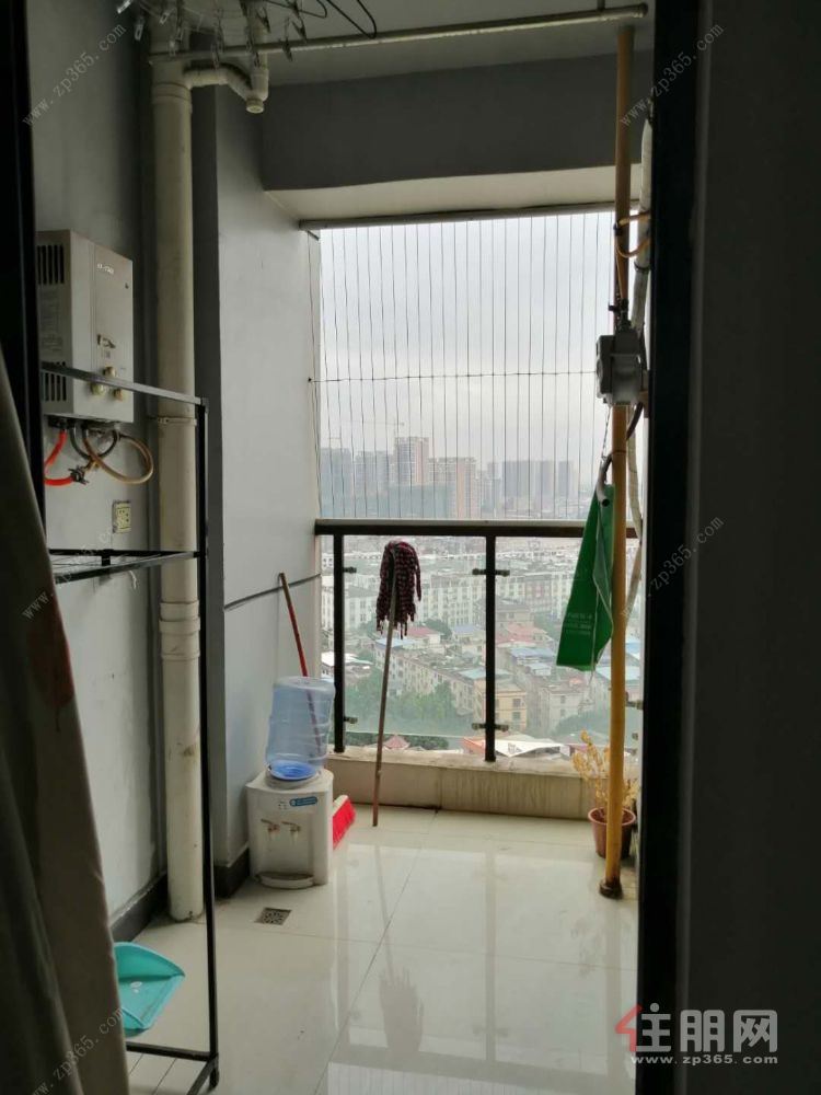 中银大夏大房(含阳台卫生间厨房)