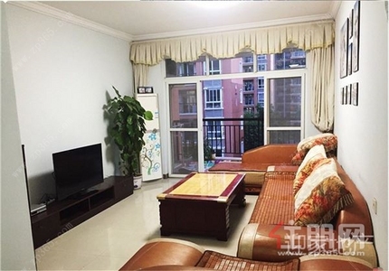 钦南区-钦州市政府  中石油公寓  2房2厅1卫 精装1300 家具齐全