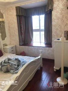 民族大道-百花岭地铁口，尚城街区精装4房，拎包入住