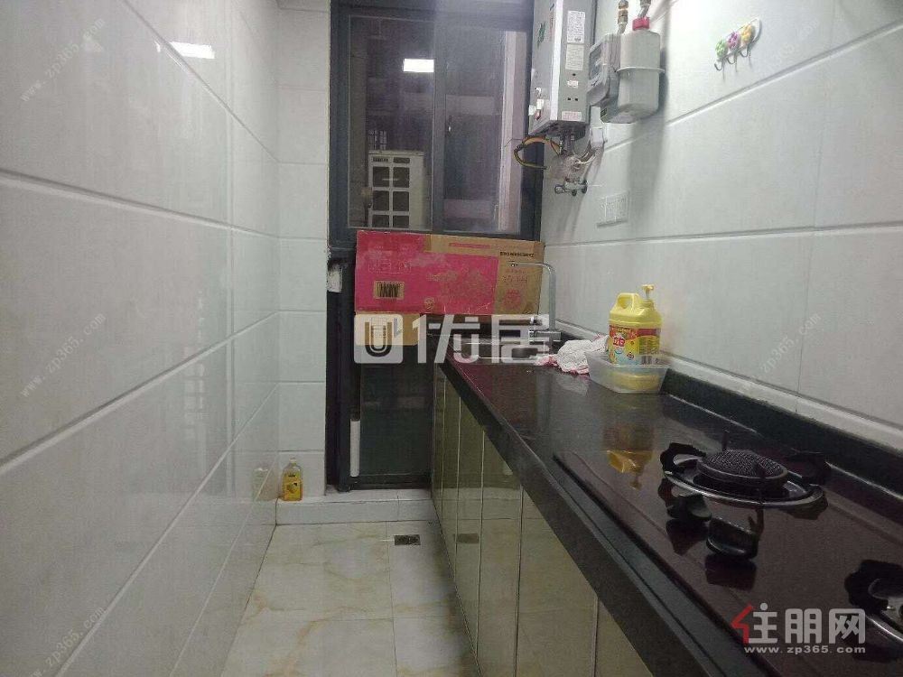 民族大道159号凤岭新新家园三房一厅地铁房出租拎包入住，直联房东周姐13877557781