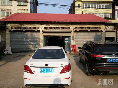 柳江区-新兴工业园区  新兴中学对面 喜 庆3联排铺面直租