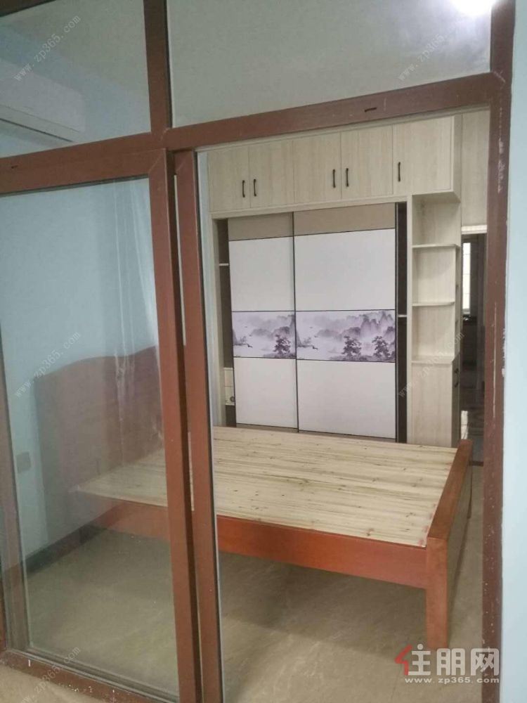 大宇康城 3室2厅2卫 出租