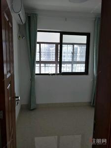 星光大道-江南万达华府4房电梯高层南北通透送车位使用