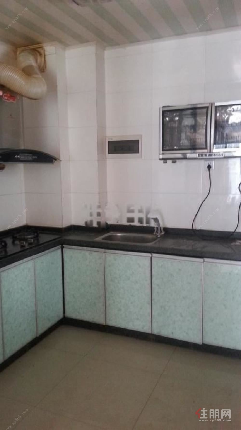 汇东郦城3室2厅1卫