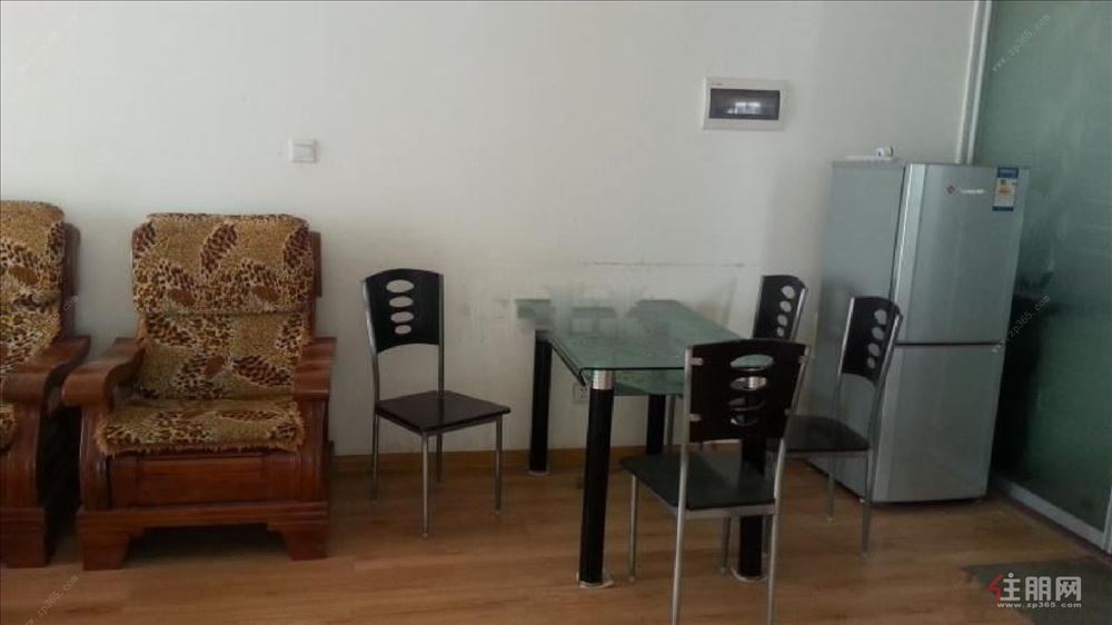 汇东郦城3室2厅1卫